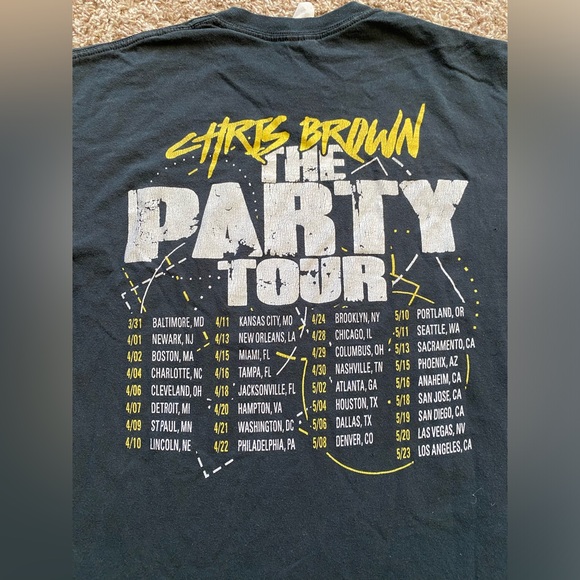 Chris Brown The Party Tour T Shirt Black Cotton Concert Tee Men’s Size MEDIUM - Picture 7 of 8
